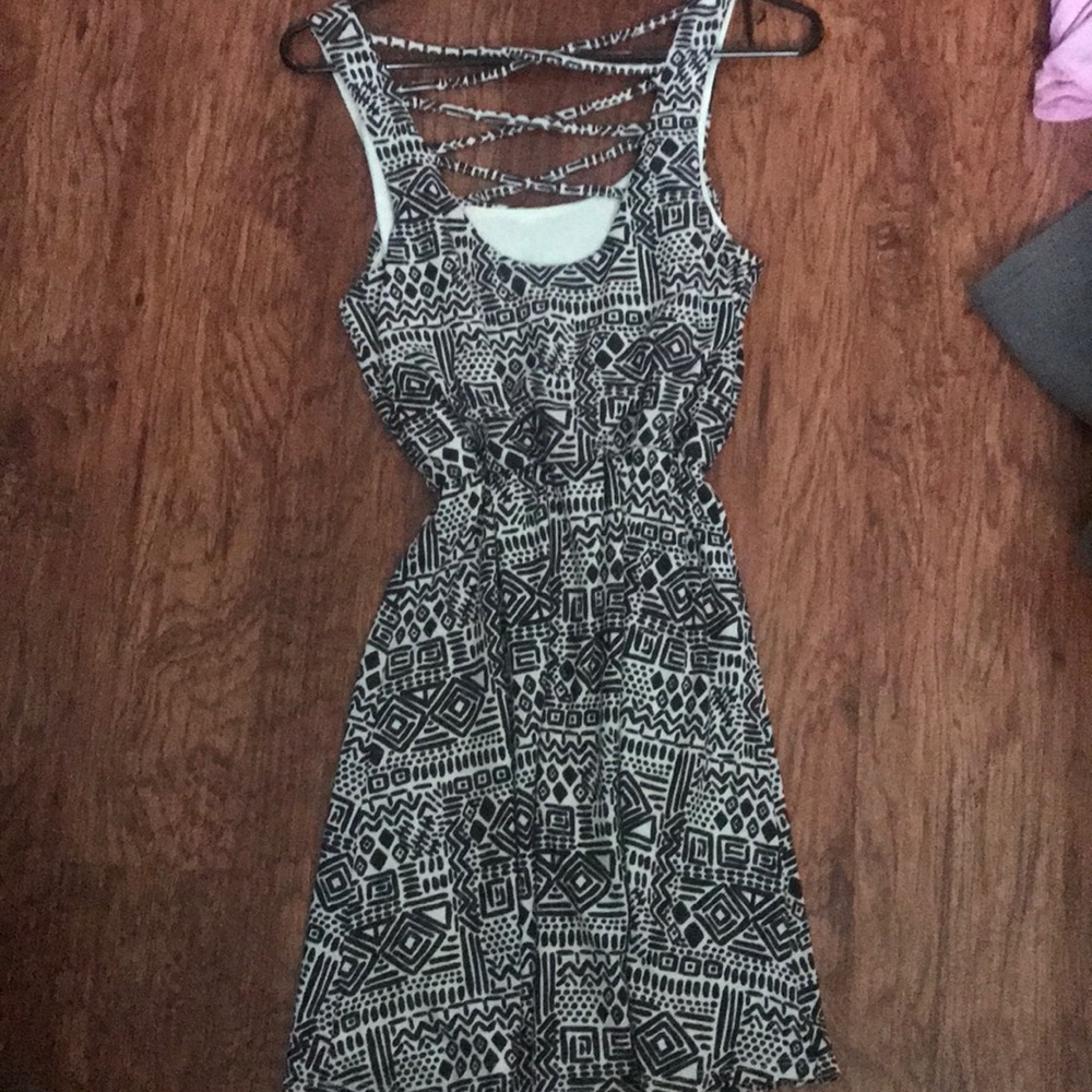 Aztec dress - Picture 2 of 2